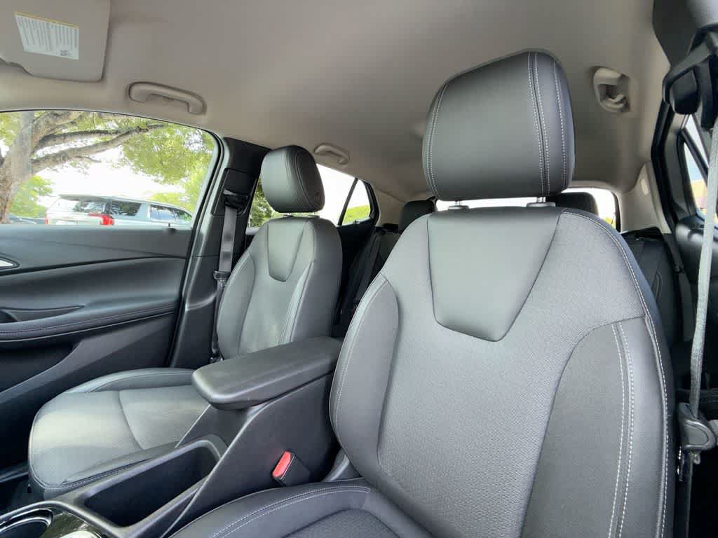 Used 2023 Buick Encore GX Select w/ Sport Touring Package FWD image 14