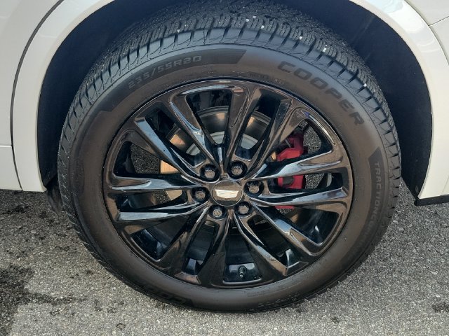 Certified 2024 Cadillac XT6 Sport w/ Technology Package AWD/4WD image 4