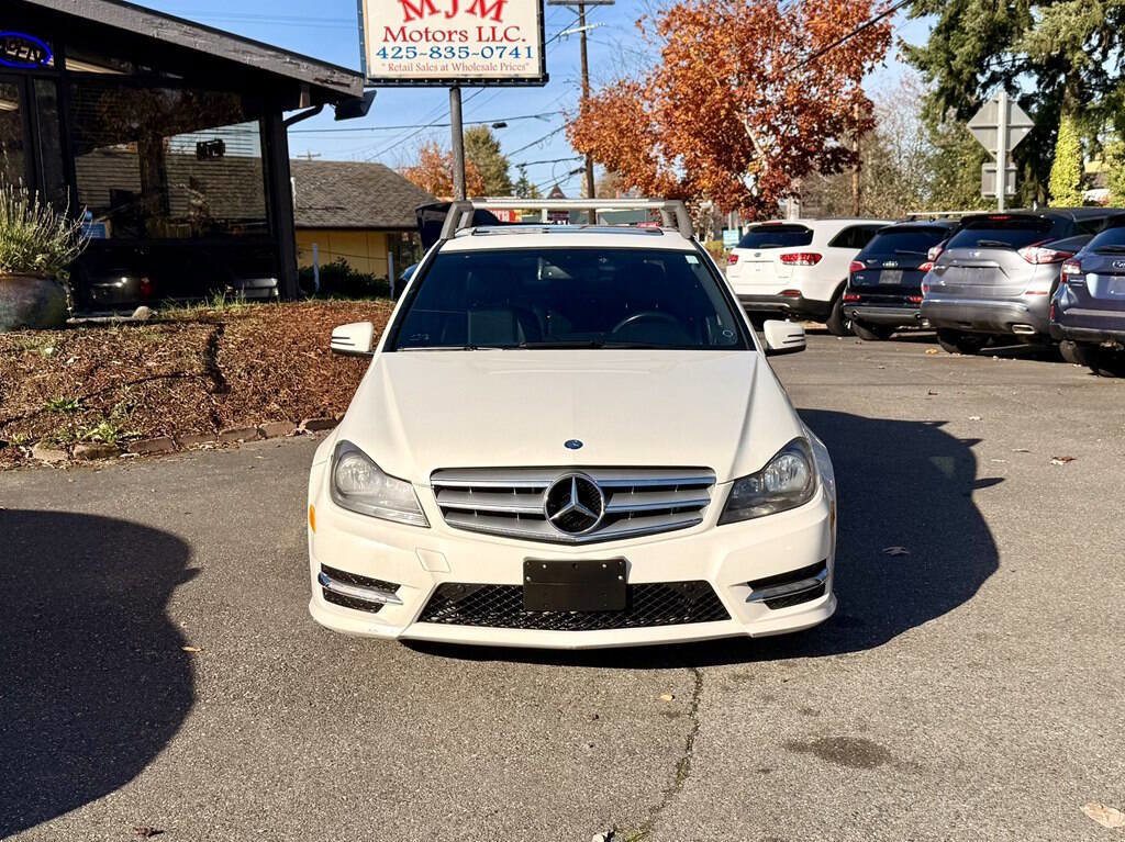 Used 2012 Mercedes-Benz C 300 4MATIC Sedan image 9
