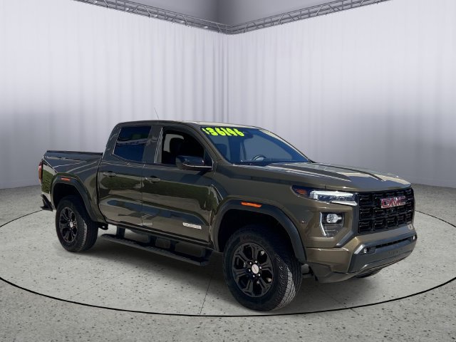 Used 2024 GMC Canyon Elevation w/ Elevation Premium Package AWD/4WD image 5