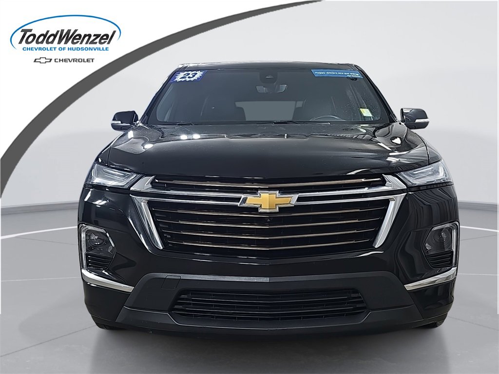 Certified 2023 Chevrolet Traverse High Country w/ LPO, Floor Liner Package image 3