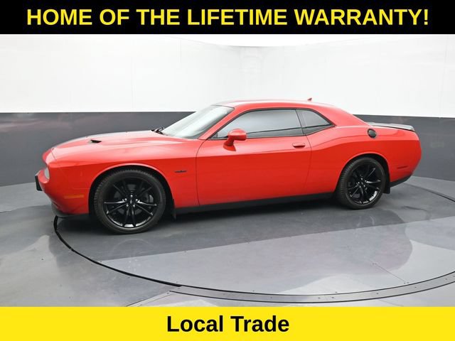 Used 2018 Dodge Challenger R/T w/ Blacktop Package RWD image 3