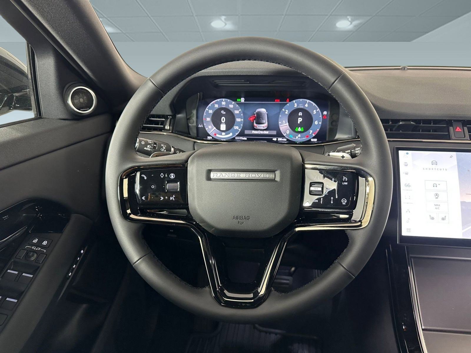 Used 2026 Land Rover Range Rover Evoque S image 15