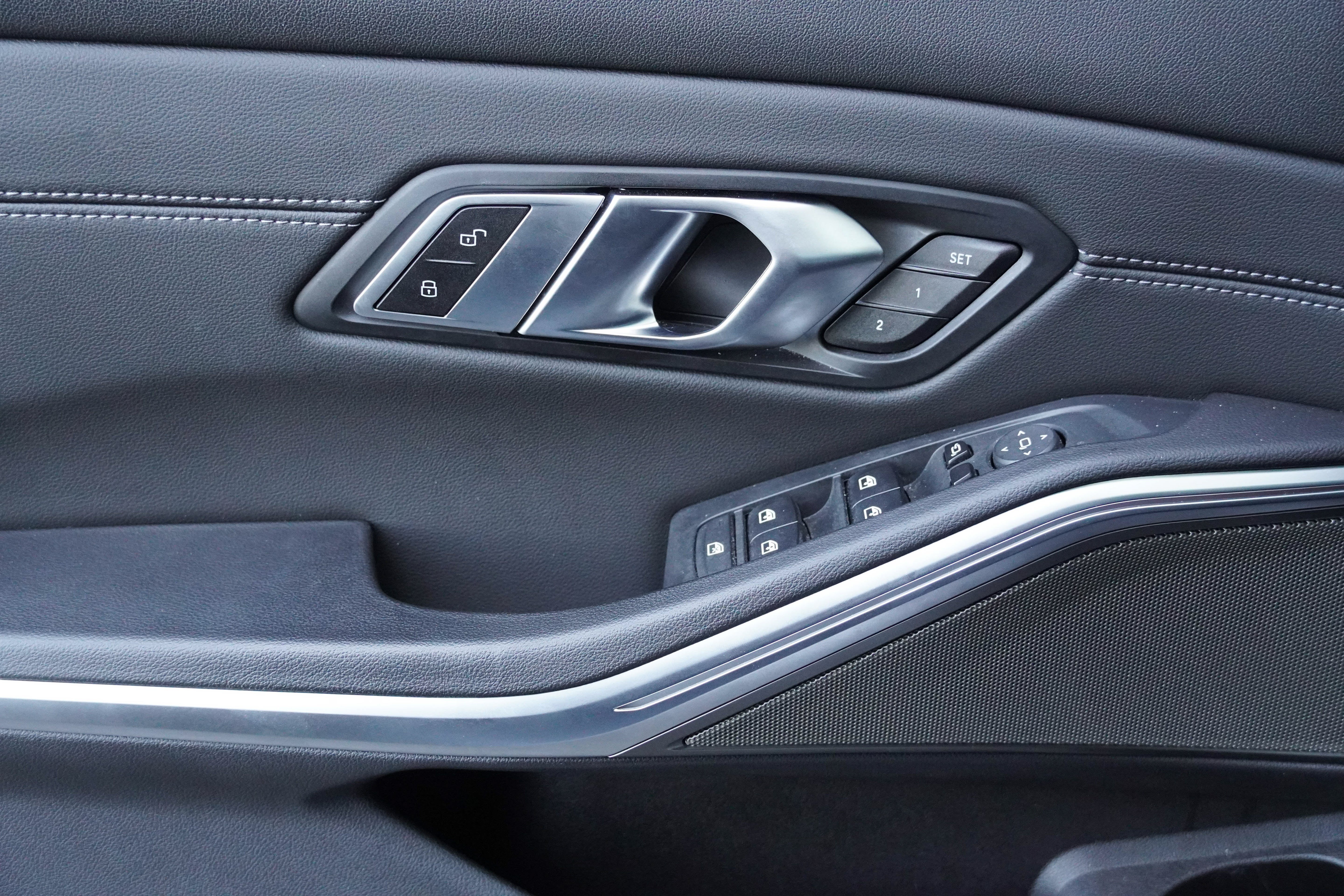Used 2022 BMW M340i xDrive w/ Premium Package AWD/4WD image 16