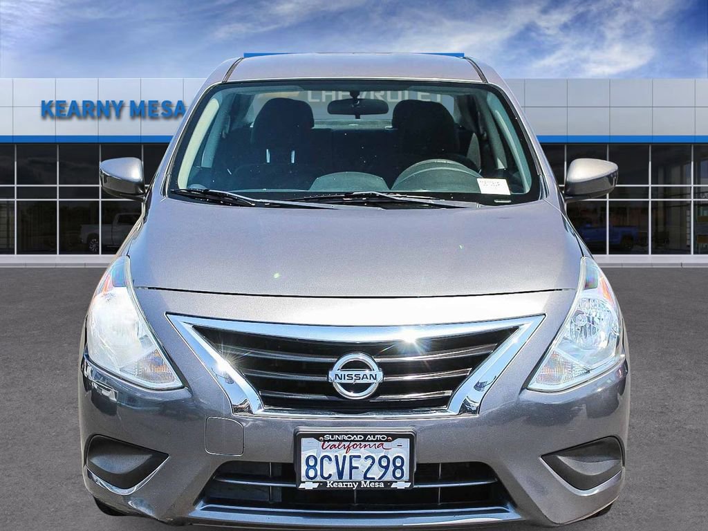 Used 2018 Nissan Versa SV FWD image 2