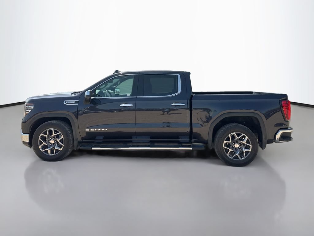 Used 2023 GMC Sierra 1500 SLT RWD image 4