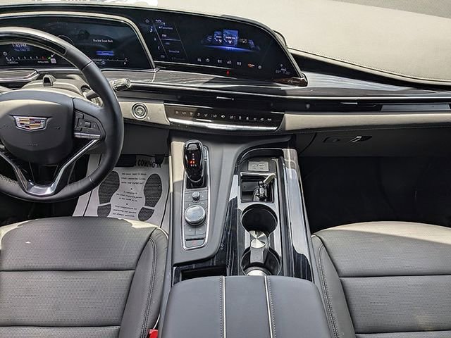 Certified 2024 Cadillac Escalade Sport w/ LPO, ONYX Package image 16
