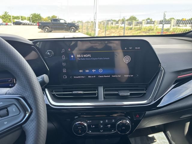New 2026 Chevrolet Trax RS w/ Sunroof Package FWD image 28
