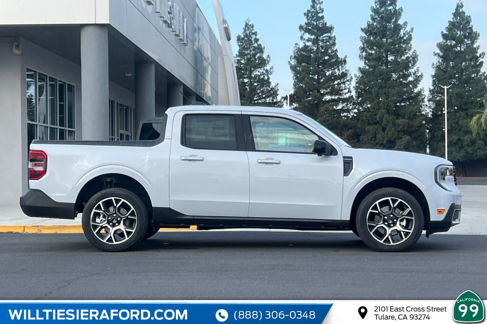 New 2025 Ford Maverick Lariat w/ 4K Tow Package image 5