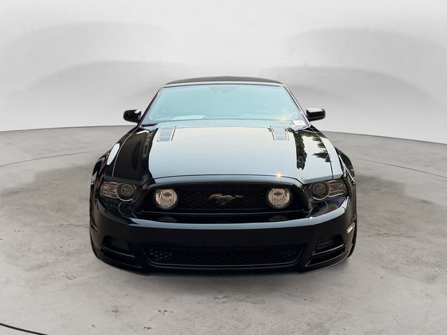 Used 2014 Ford Mustang GT w/ Electronics Package RWD image 2