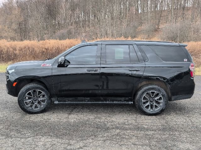 Used 2023 Chevrolet Tahoe Z71 w/ Luxury Package image 3