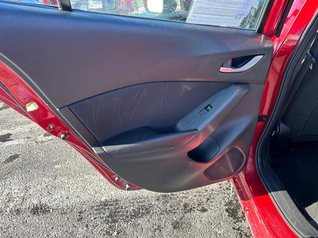 Used 2016 MAZDA MAZDA3 i Sport image 11