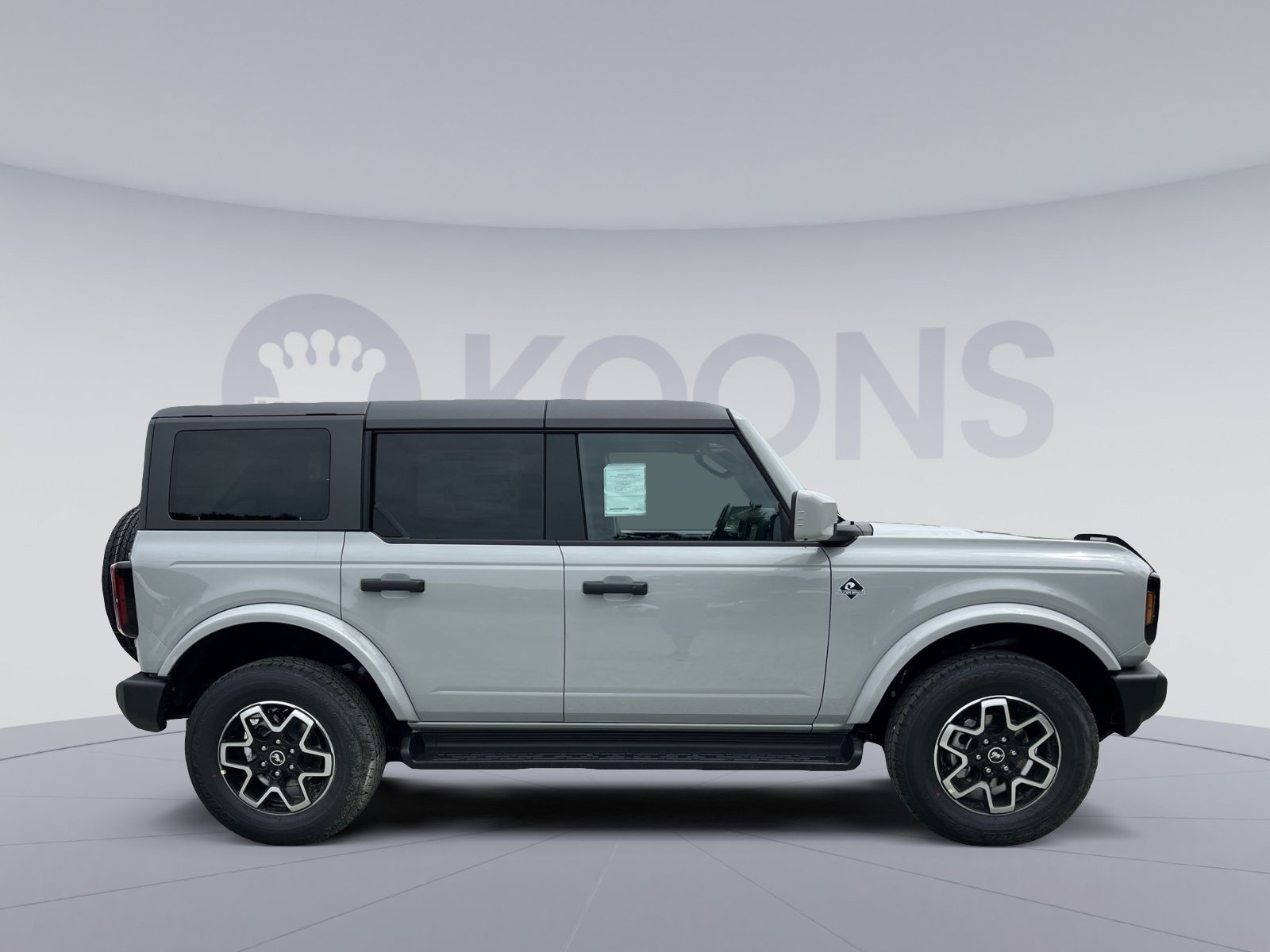 New 2026 Ford Bronco Outer Banks AWD/4WD image 8
