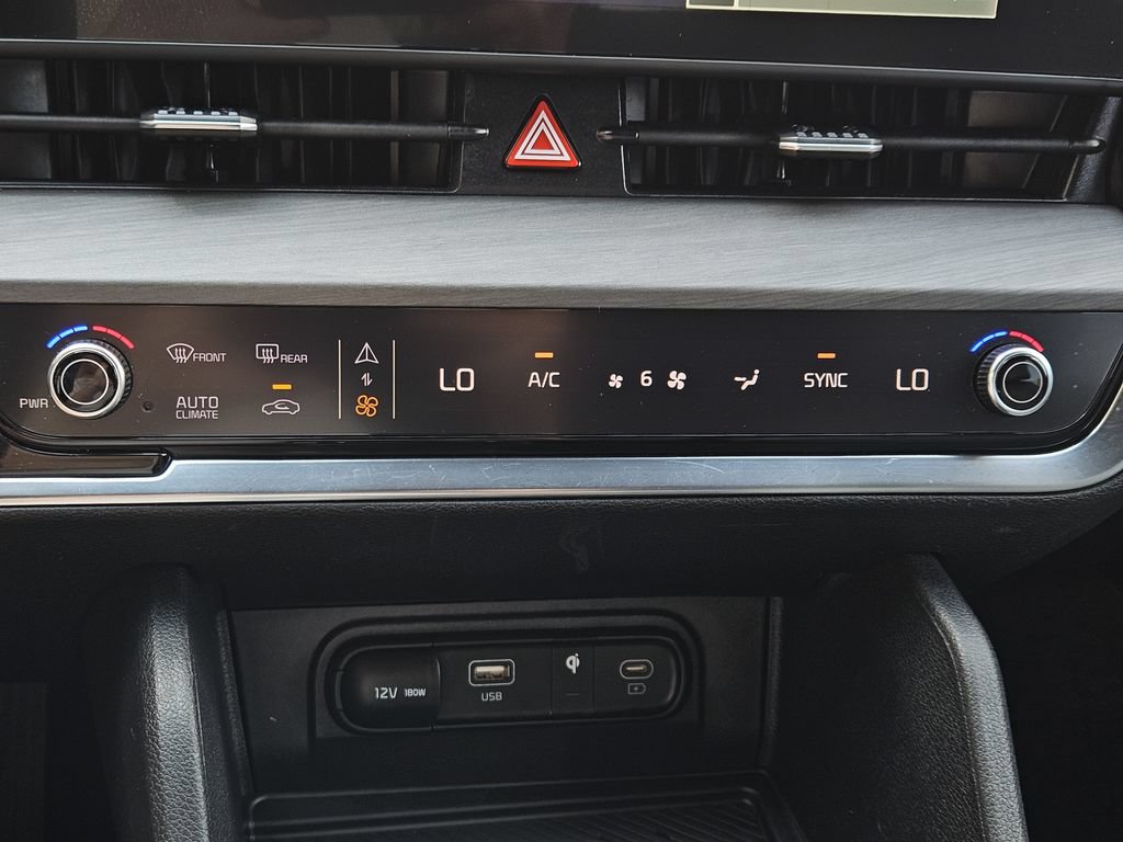 Used 2024 Kia Sportage X-Line w/ X-Line Premium Package AWD/4WD image 15