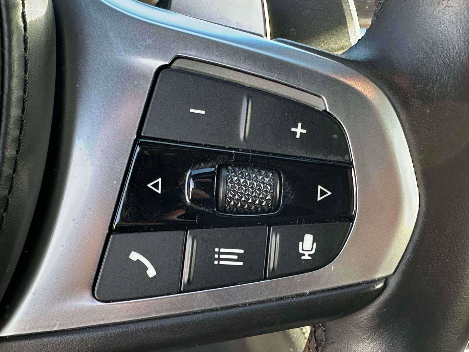 Used 2023 BMW 440i xDrive Convertible w/ Premium Package image 19