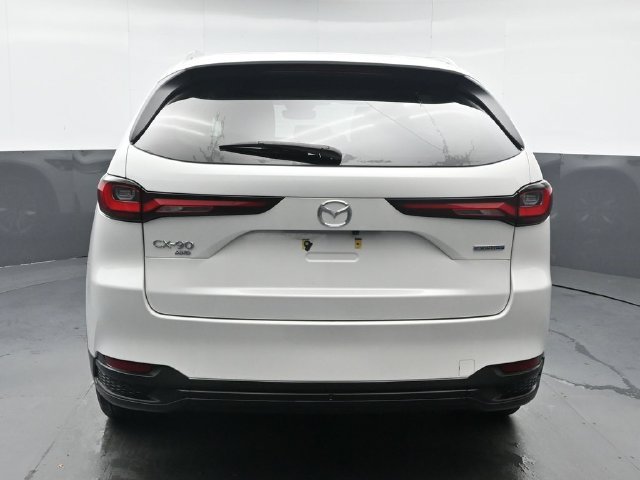 Certified 2024 MAZDA CX-90 Plug-In Hybrid w/ Preferred AWD/4WD image 4