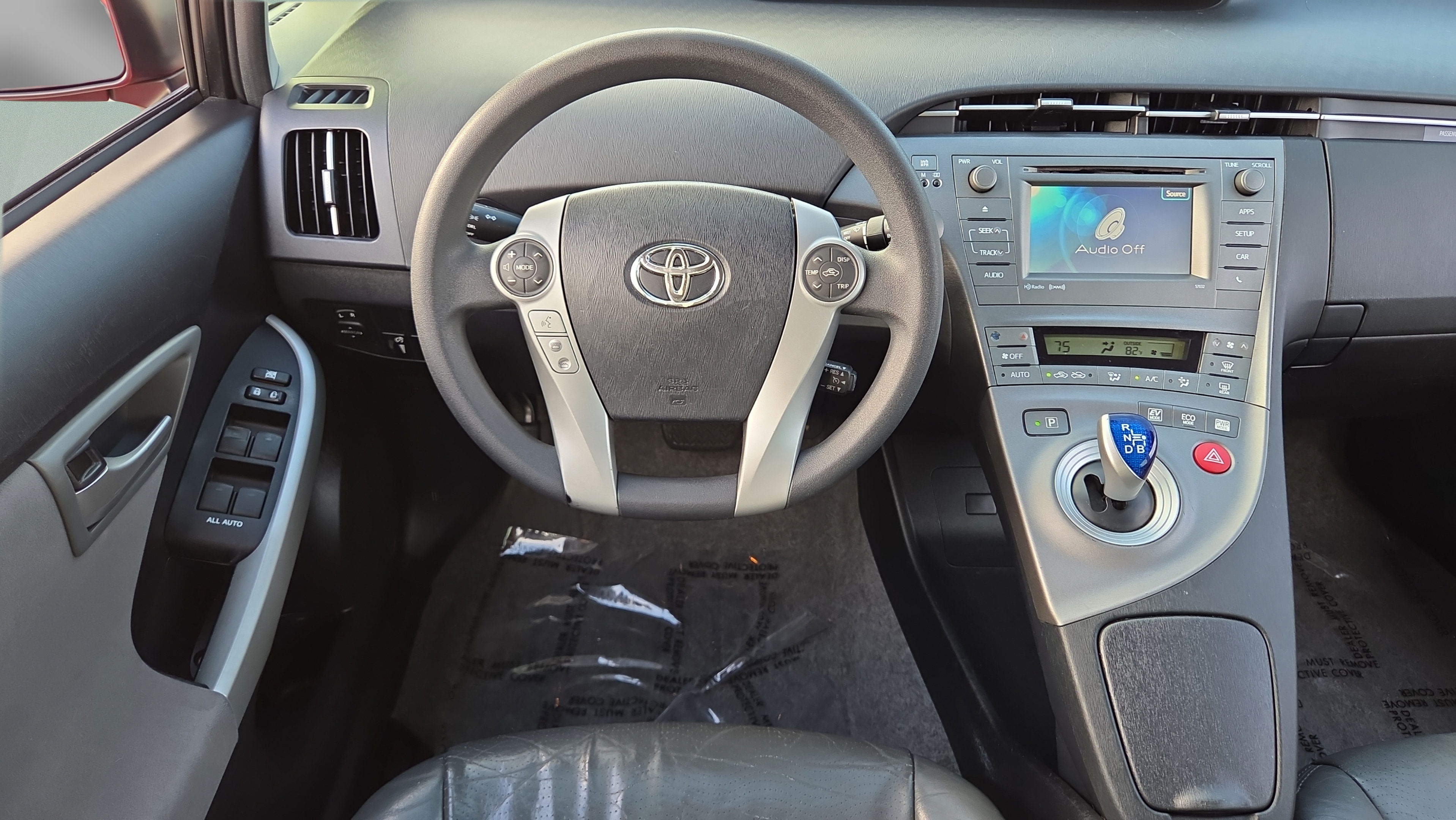 Used 2013 Toyota Prius Three FWD image 12