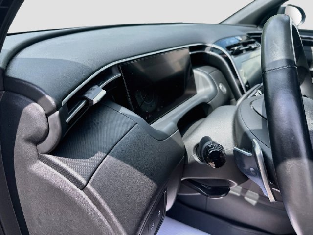 Used 2022 Hyundai Santa Cruz SEL Premium AWD/4WD image 9