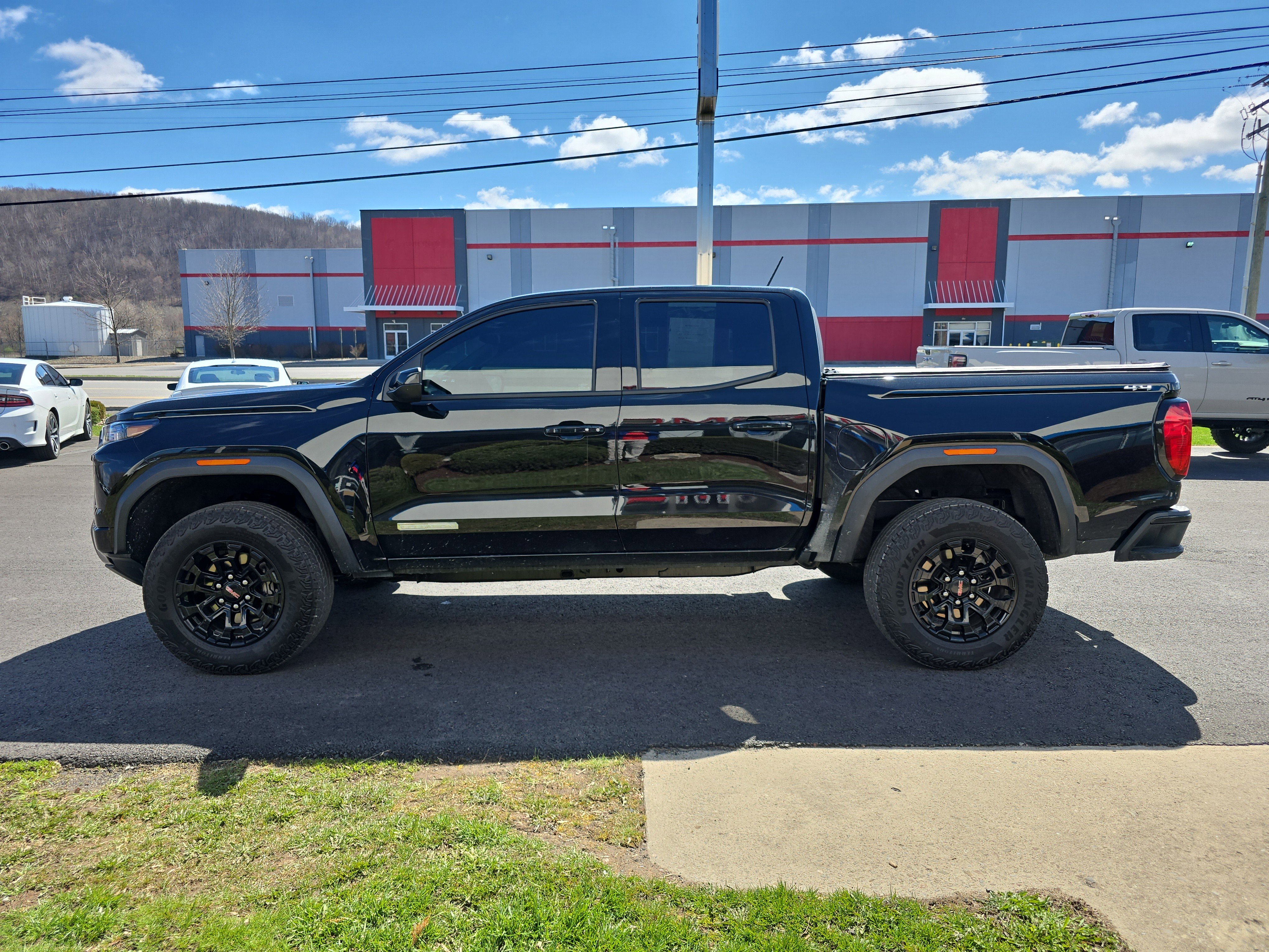 Used 2026 GMC Canyon Elevation w/ Convenience Package AWD/4WD image 7
