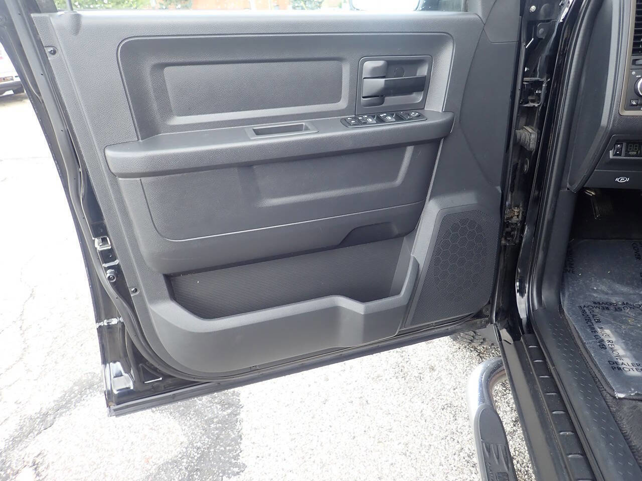 Used 2012 RAM 1500 Express image 8