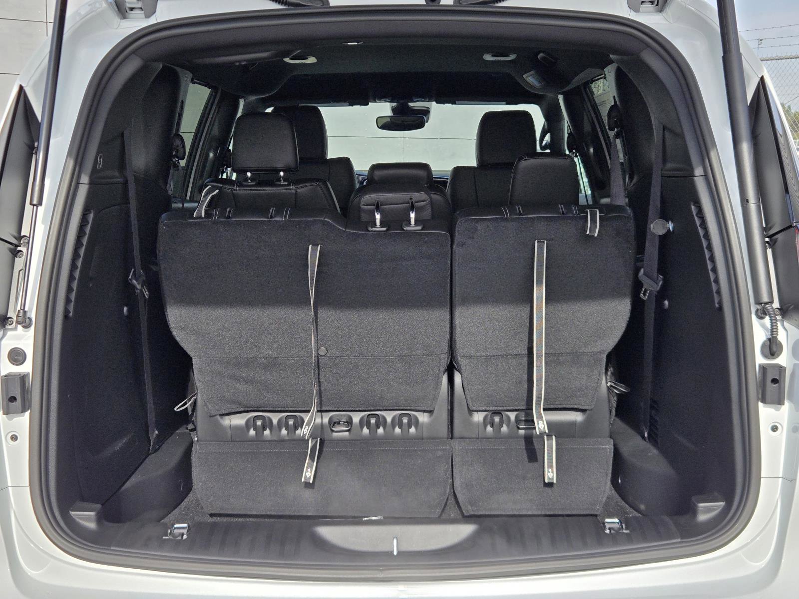 New 2026 Chrysler Pacifica Select image 29