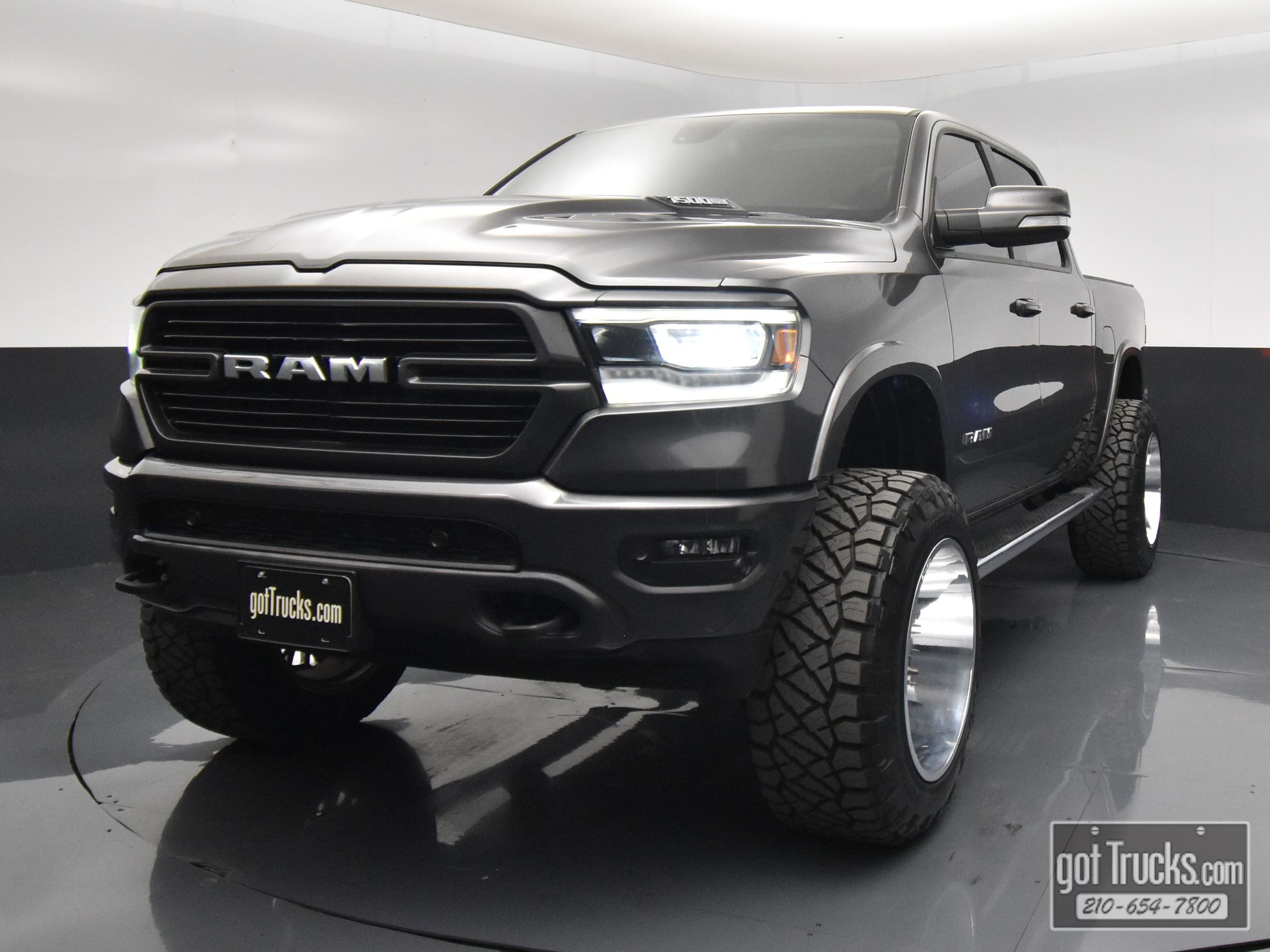 Used 2020 RAM 1500 Laramie w/ Sport Appearance Package AWD/4WD image 51