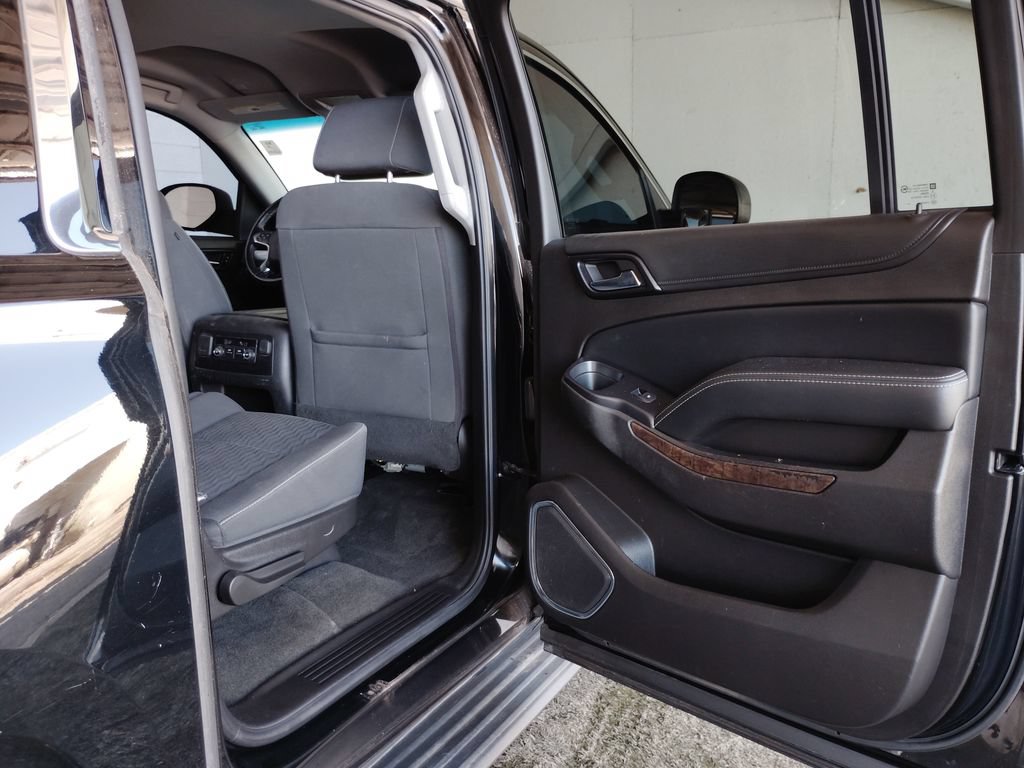 Used 2017 Chevrolet Suburban 3500 LS w/ Driver Alert Package AWD/4WD image 16