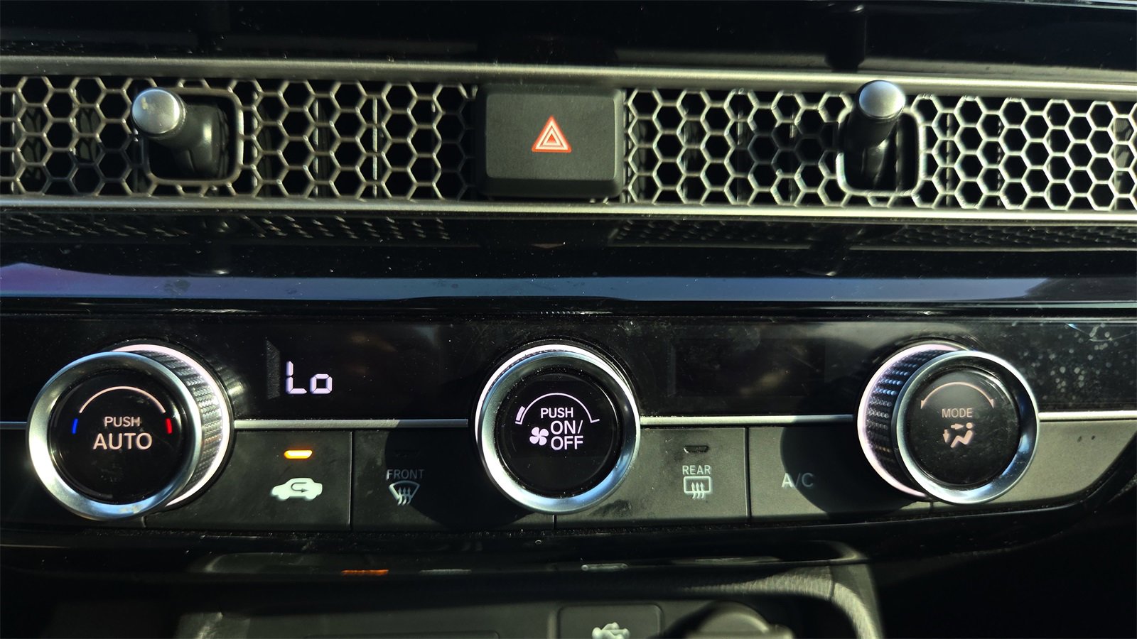 Used 2024 Honda Civic Sport image 28