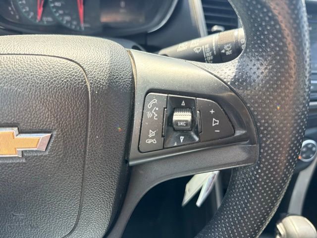 Used 2018 Chevrolet Trax LS FWD image 24