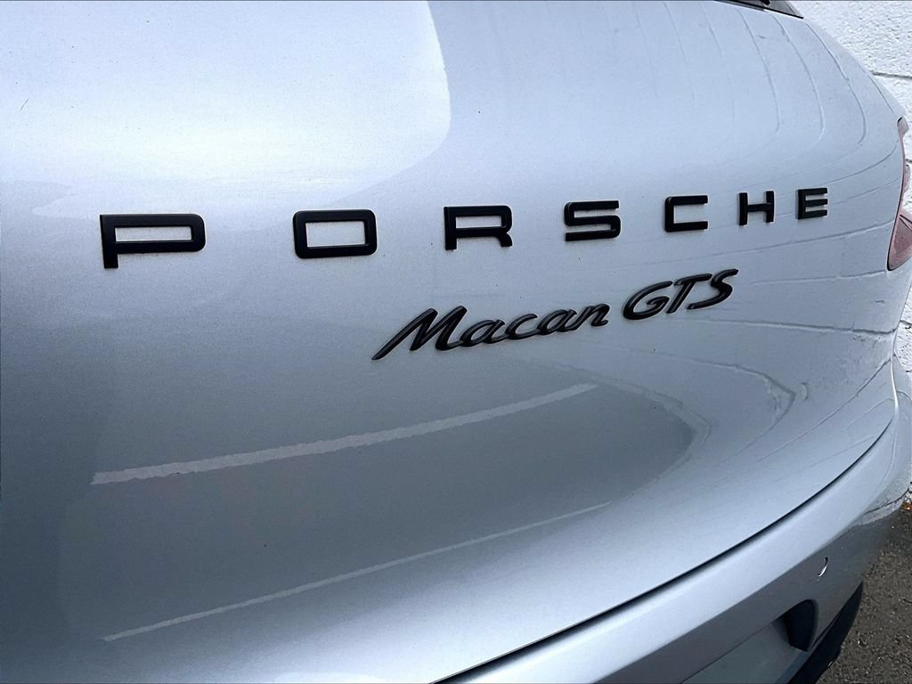 Used 2017 Porsche Macan GTS AWD/4WD image 33