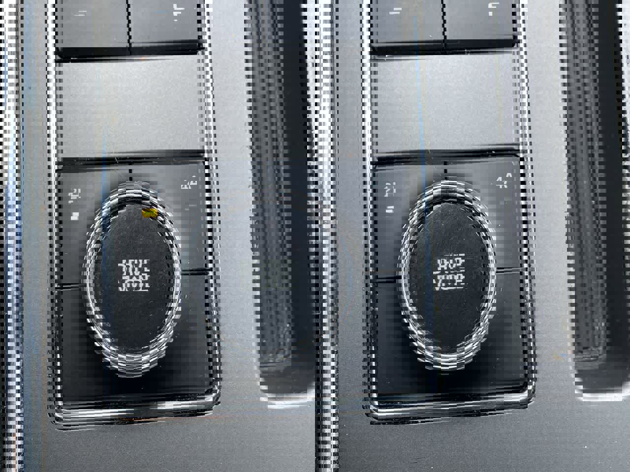 Used 2019 Ford Expedition XLT image 26