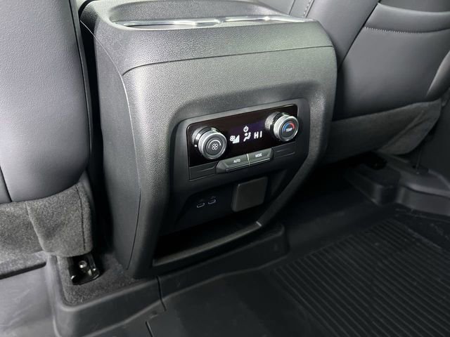 Certified 2026 Buick Enclave Preferred w/ Power Package image 21