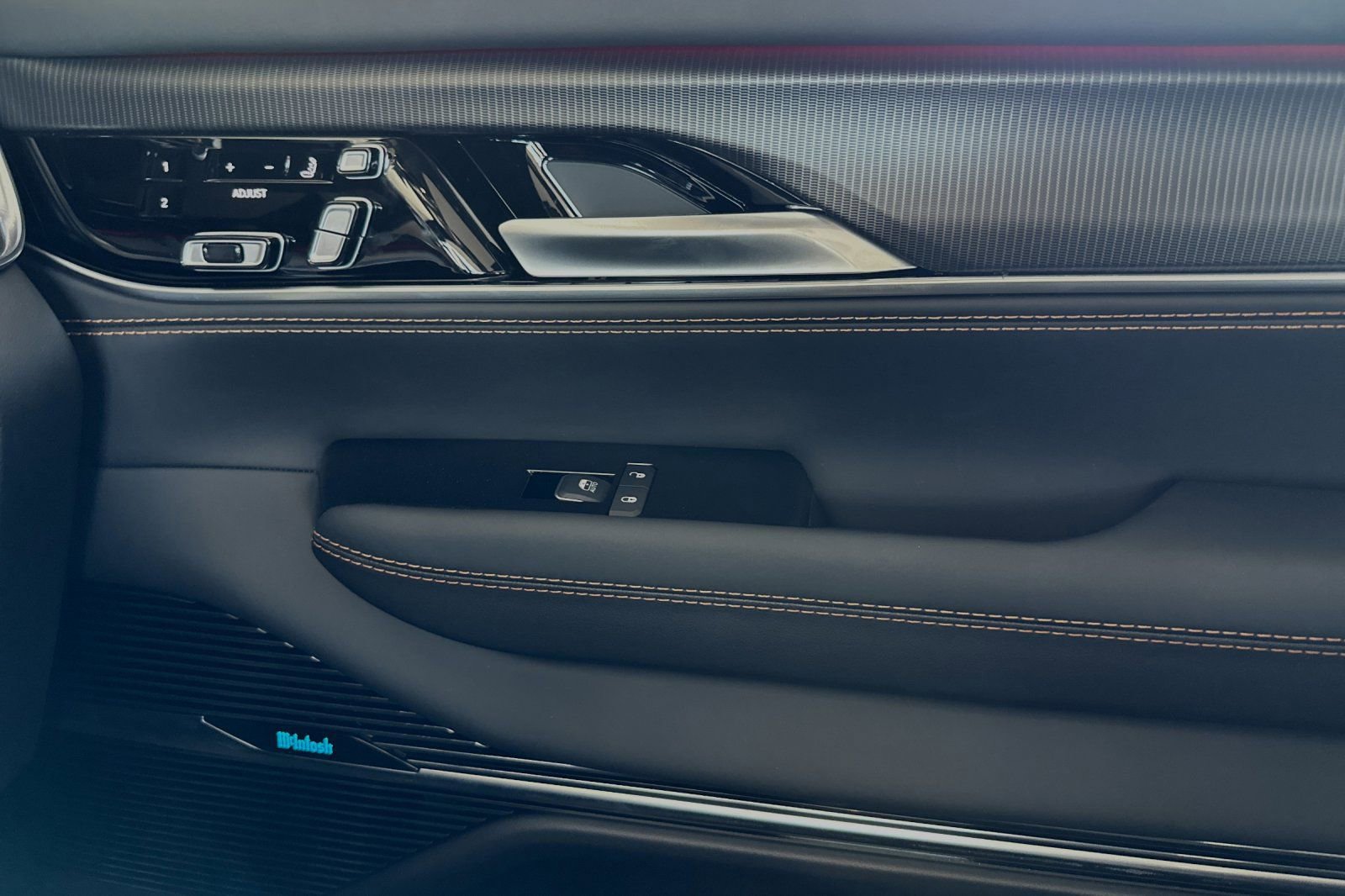 New 2024 Jeep Grand Wagoneer Series III w/ Quick Order Packagew 28T image 22