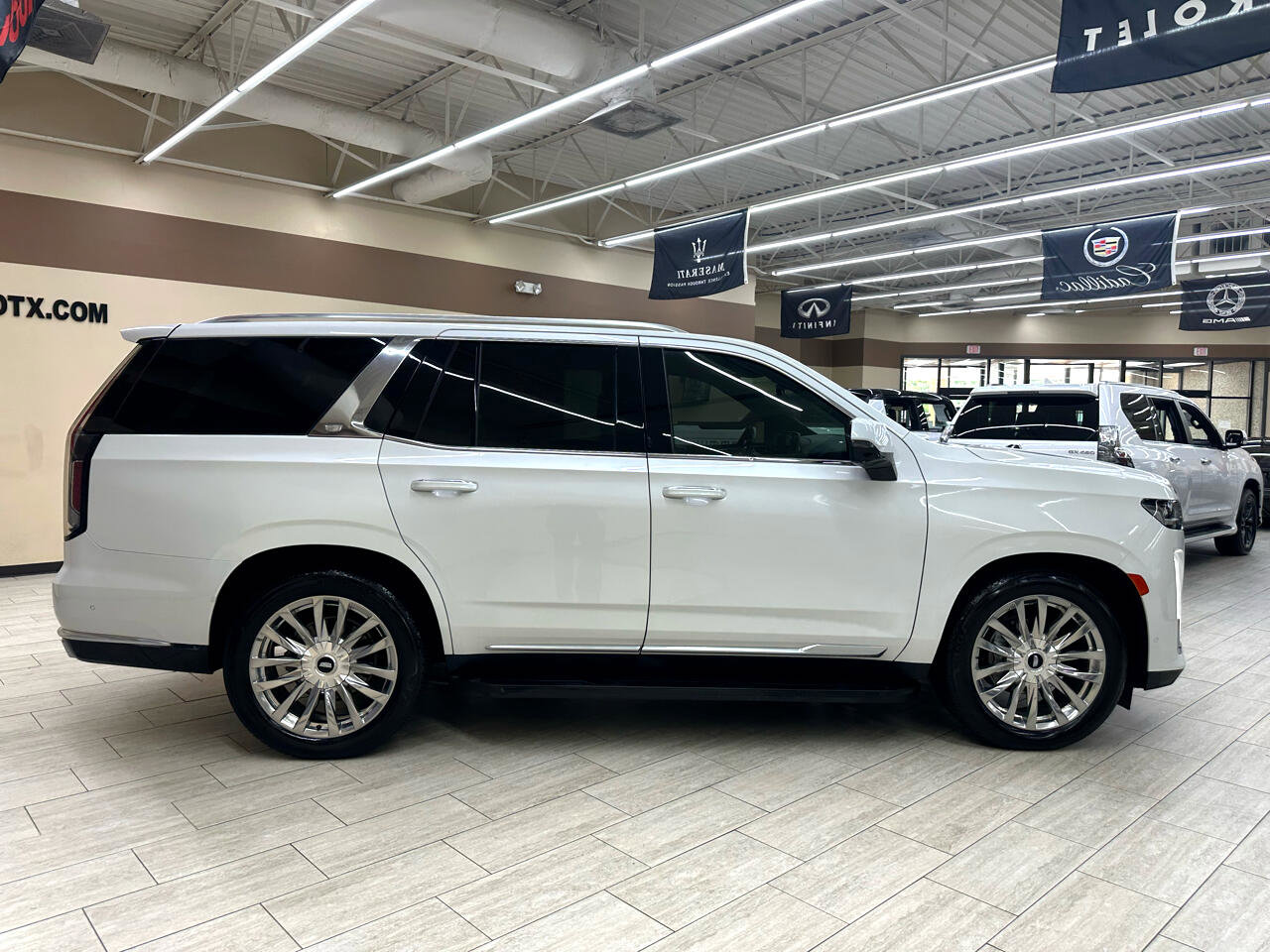 Used 2021 Cadillac Escalade Premium Luxury w/ Driver Assist Tech Package image 6