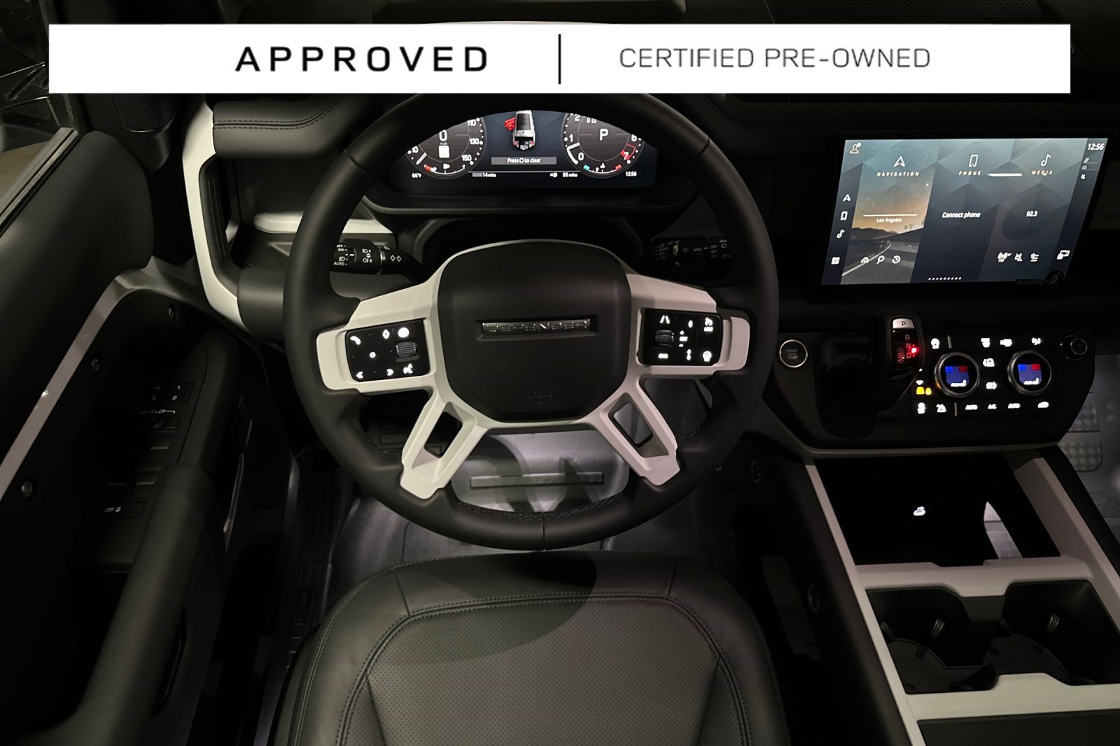 Used 2025 Land Rover Defender 130 X-Dynamic SE AWD/4WD image 33