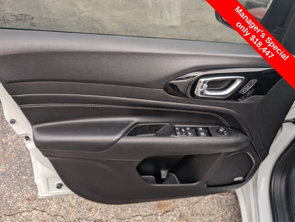 Used 2022 Jeep Compass High Altitude AWD/4WD image 14