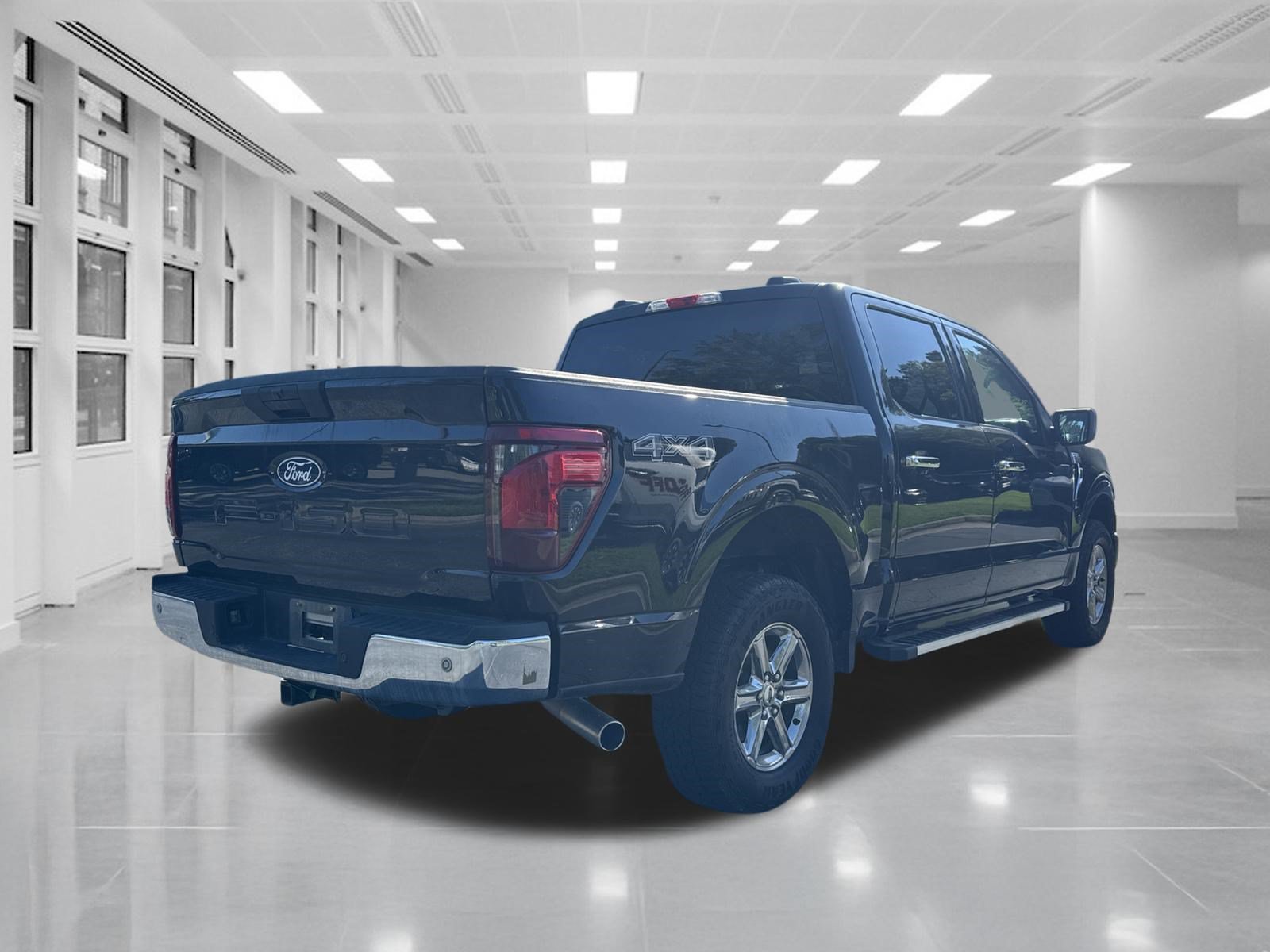 Used 2025 Ford F150 XLT w/ Equipment Group 301A Standard AWD/4WD image 5