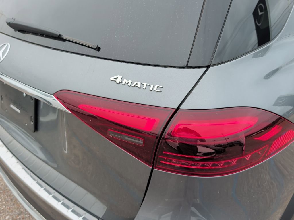 Certified 2025 Mercedes-Benz GLE 350 4MATIC image 9