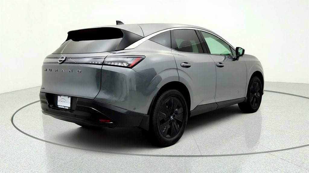 Used 2025 Nissan Murano SV AWD/4WD image 5