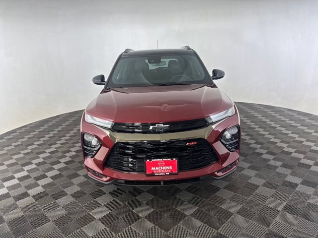Used 2023 Chevrolet TrailBlazer RS w/ Convenience Package FWD image 2