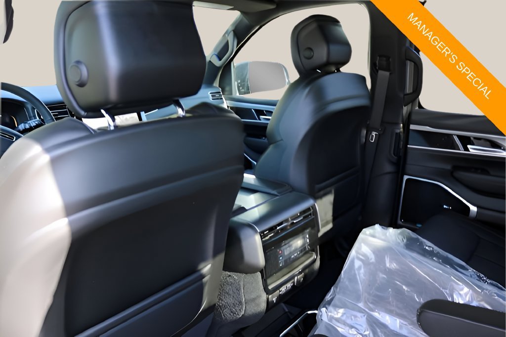 New 2026 Jeep Grand Wagoneer Limited w/ Premium Group II AWD/4WD image 15