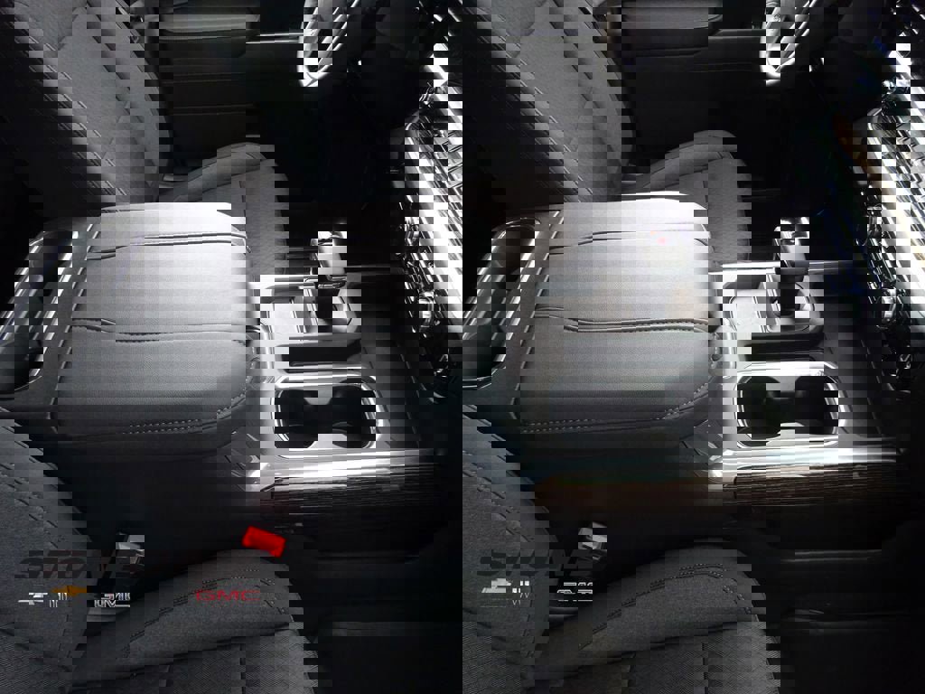 New 2026 GMC Sierra 1500 Elevation image 19