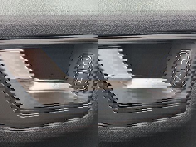 New 2026 Ford Escape SE image 50