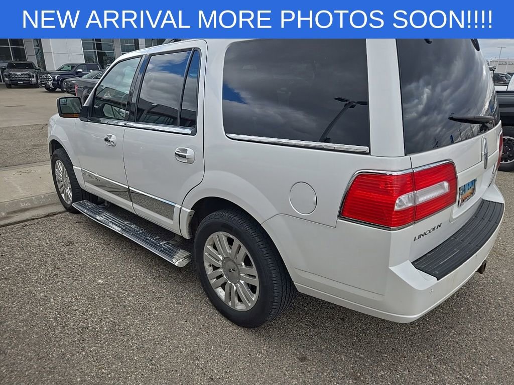 Used 2013 Lincoln Navigator 4WD w/ HD Trailer Tow Pkg image 3