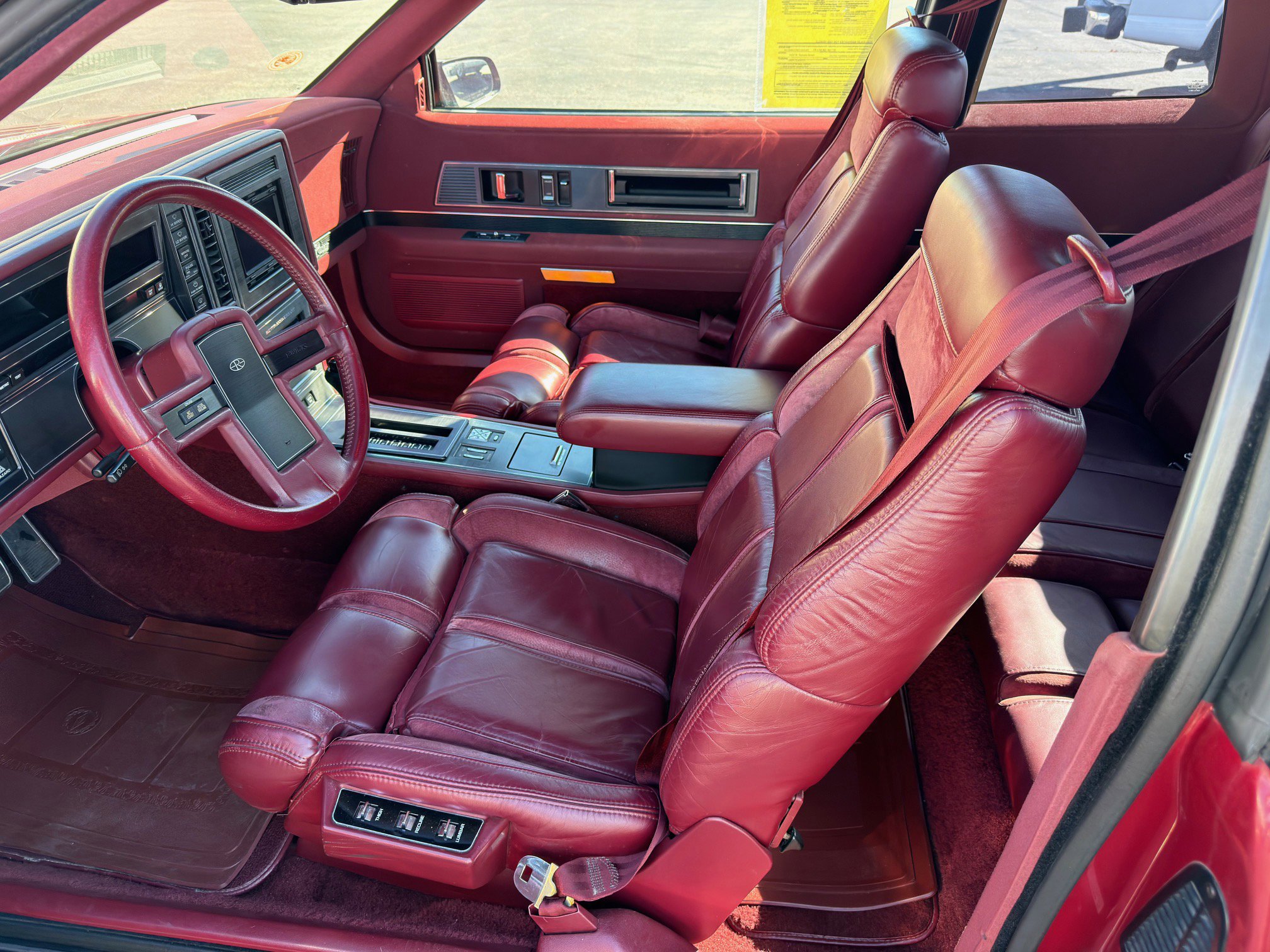 Used 1988 Buick Riviera Coupe image 15