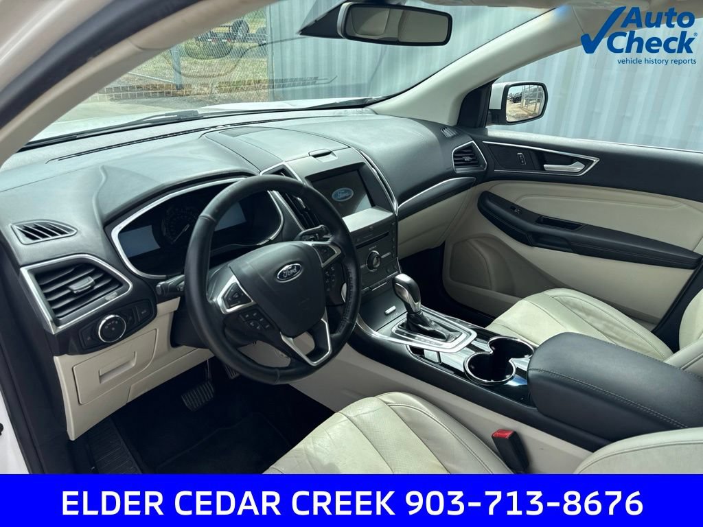 Used 2016 Ford Edge Titanium w/ Equipment Group 302A FWD image 11