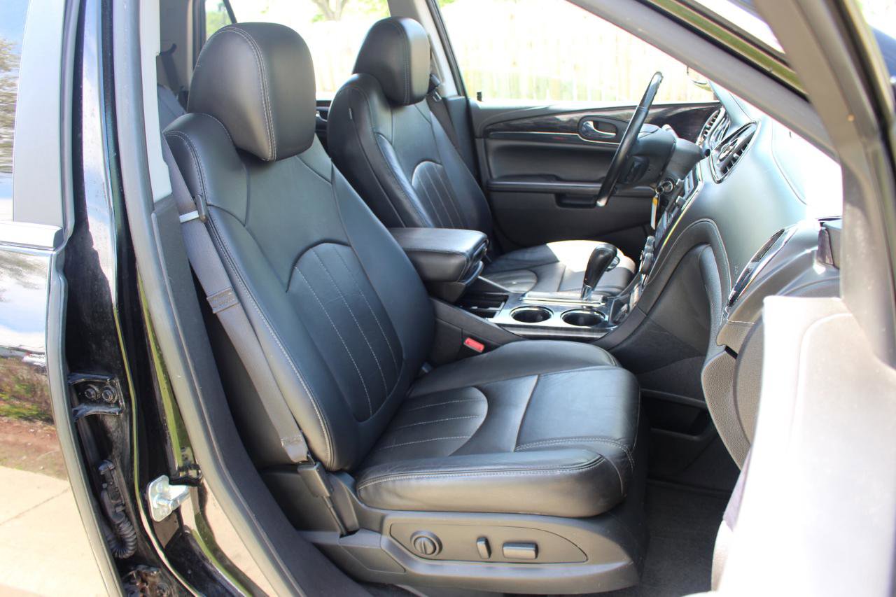 Used 2016 Buick Enclave Leather AWD/4WD image 46