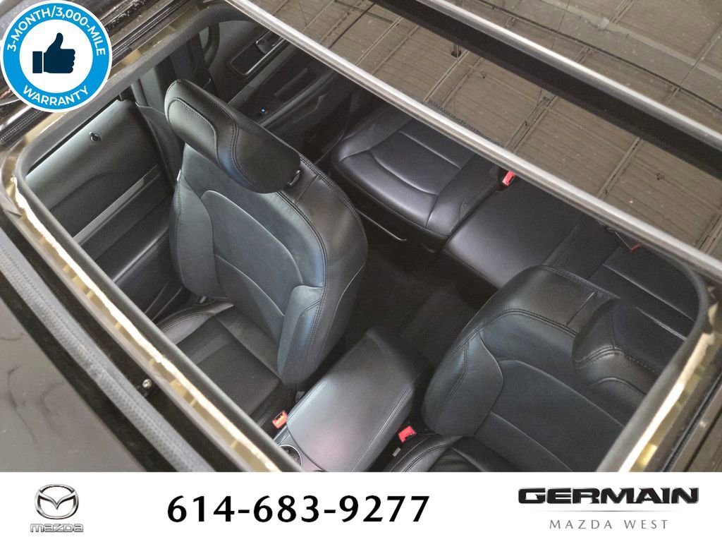 Used 2018 Ford Explorer XLT w/ Equipment Group 202A image 33