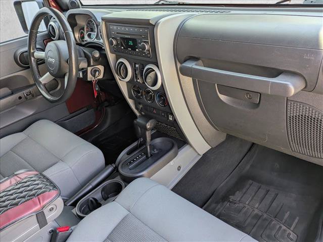 Used 2009 Jeep Wrangler Unlimited Sahara w/ Trailer Tow Group AWD/4WD image 22