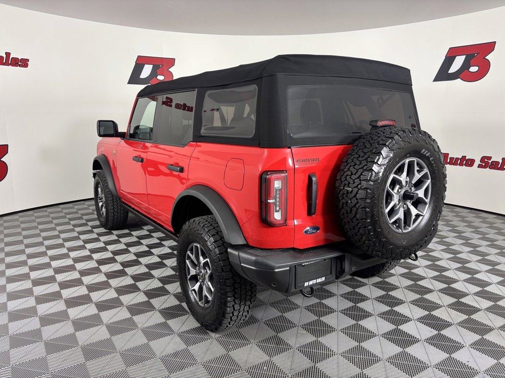 Used 2022 Ford Bronco Badlands image 4